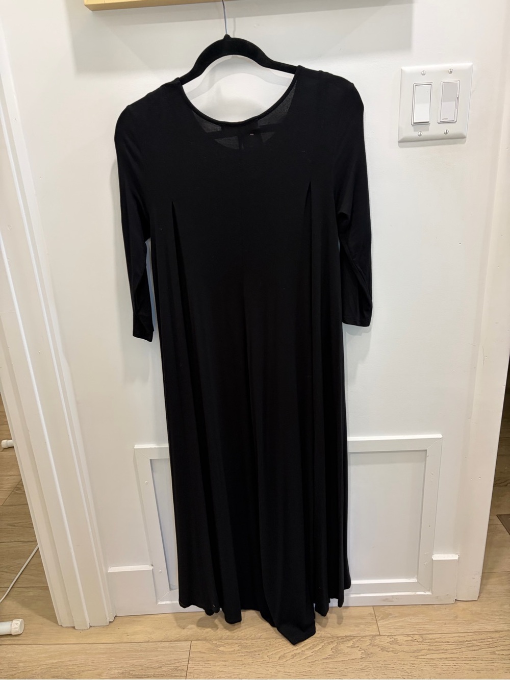 Philosophy Black Maxi Dress with Three-Quarter Sleeves